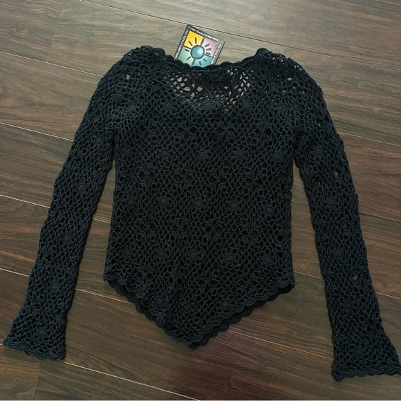 Y2K Black Fishnet Crochet Longsleeve - Picture 2 of 2